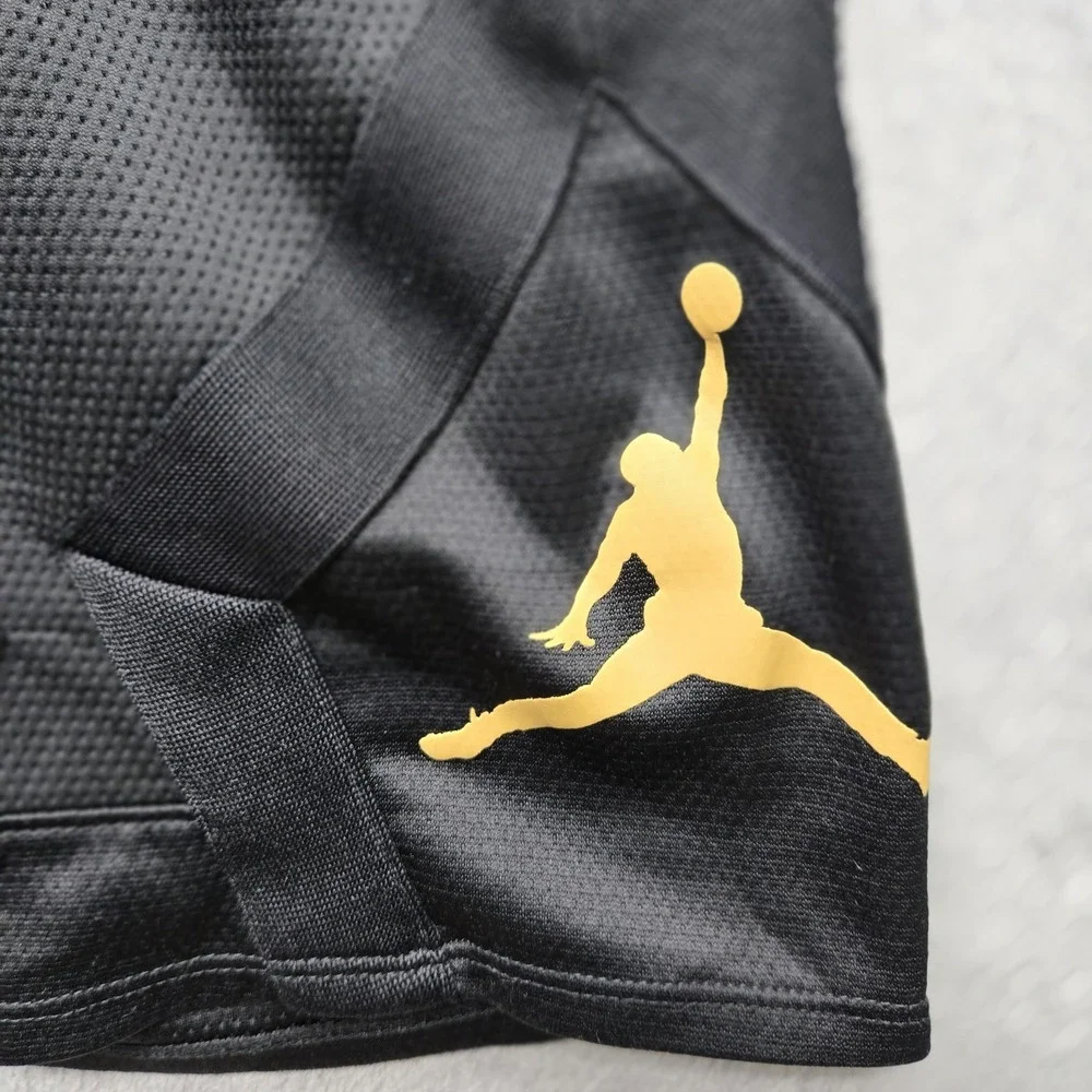 Air Jordan Men Activewear Shorts M Black Athletic Sweat Jumpman Logo Dri-Fit
